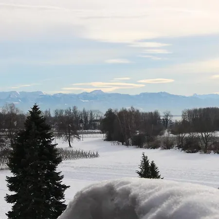 Penthouse Weitblick Mit Berg Und Seesicht