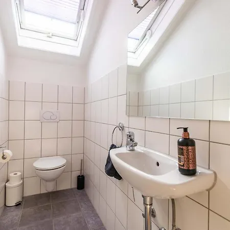 Penthouse Weitblick Mit Berg Und Seesicht * Кресброн