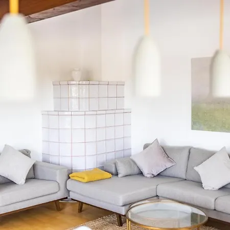 Апартаменты Penthouse Weitblick Mit Berg Und Seesicht