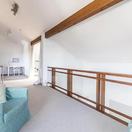 Апартаменты Penthouse Weitblick Mit Berg Und Seesicht *